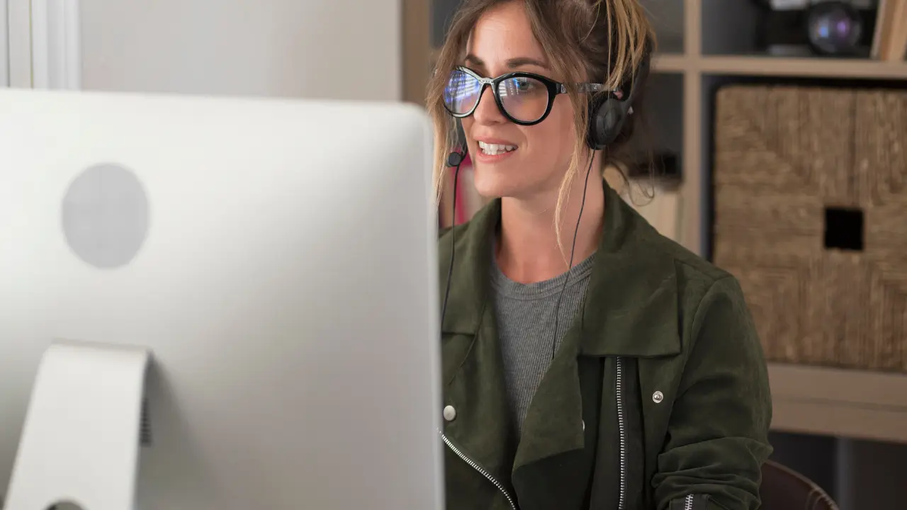 Facilitar el número de teléfono y el email a la empresa puede ser una obligación, según el TS