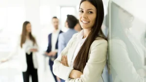 Las novedades normativas en el ámbito laboral afectan a materias como los permisos por nacimiento o la jubilación anticipada