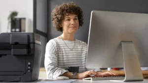 Los empleados públicos que han sufrido abuso de temporalidad pueden reclamar la fijeza