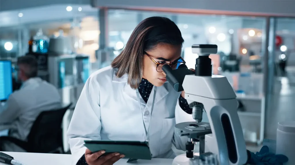 La indemnización por abuso de temporalidad no puede ser automática y estar topada